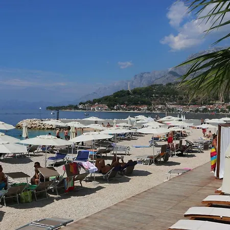 Tina * Podgora (Split-Dalmatia)